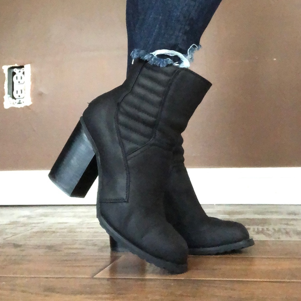 Ankle boots